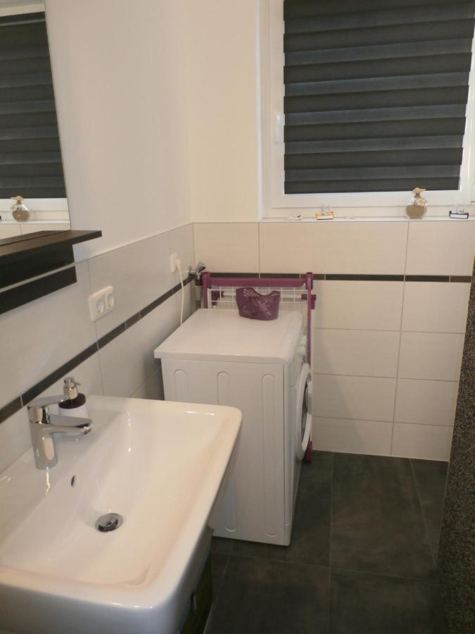 Ferienwohnung Am Seglerhafen Peenemunde Exterior photo